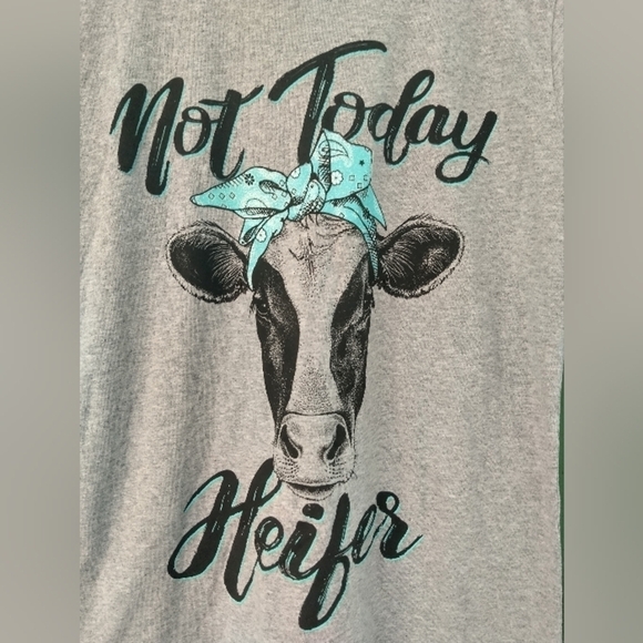 Women's Gray Not Today Heifer Cow Graphic T Shirt Size Medium Cattle Farm - Picture 1 of 3